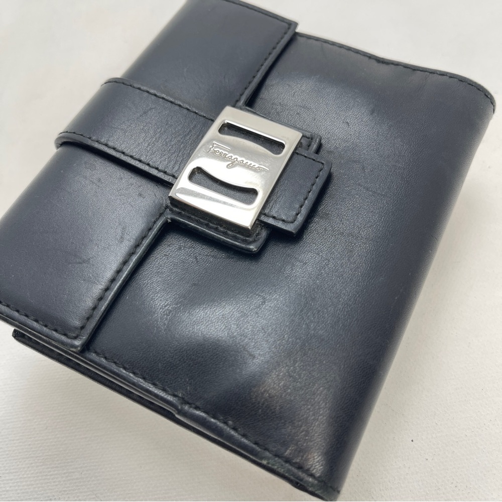 Salvatore Ferragamo Black Leather Multifold Wallet with Silver Buckle - Picture 13 of 14